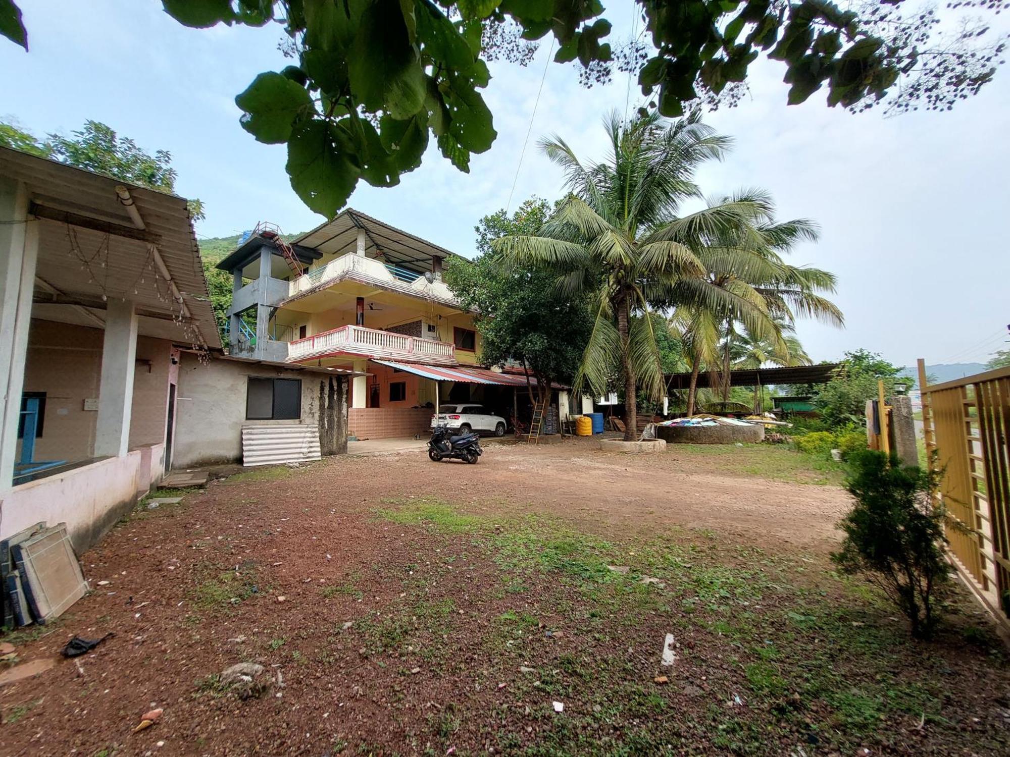 Mountain Breeze Hotel Murud  Buitenkant foto